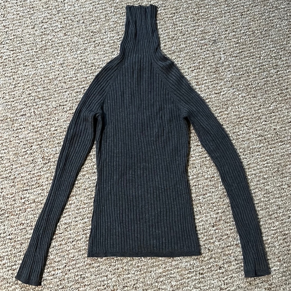 INC international concepts gray long sleeve size M